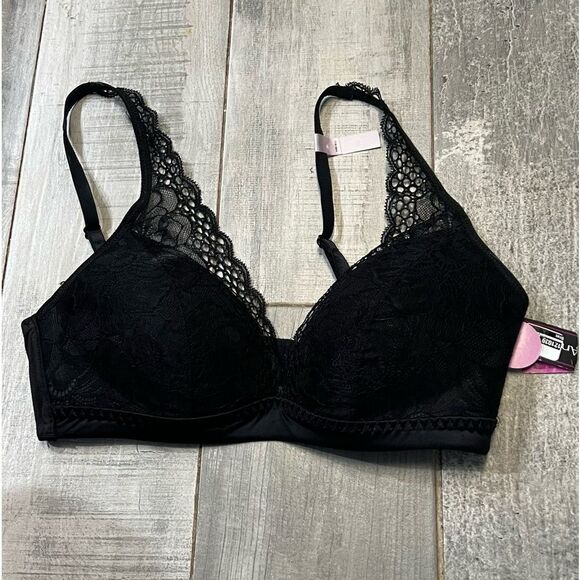 NWT Ambrielle Full coverage lace overlay bra S - Picture 1 of 4